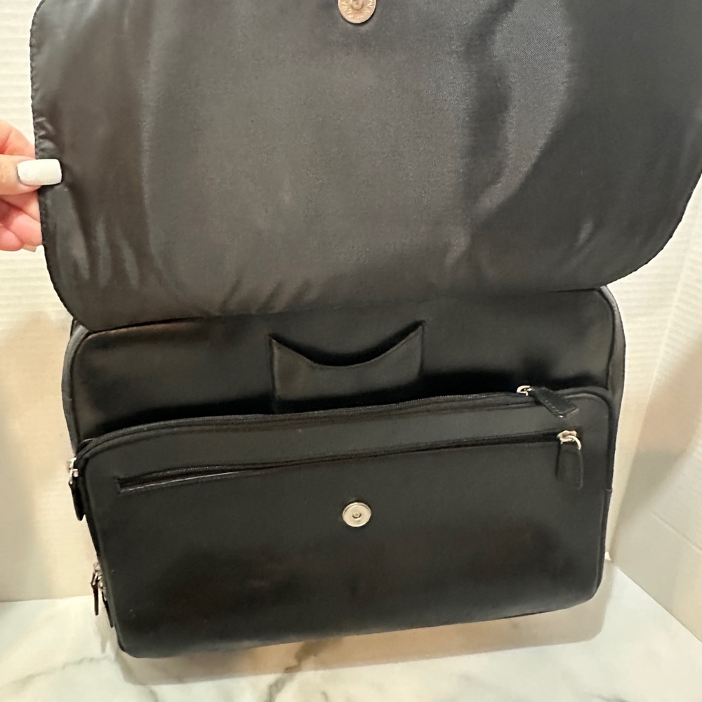 Levenger Black Leather Bag - Picture 5 of 7